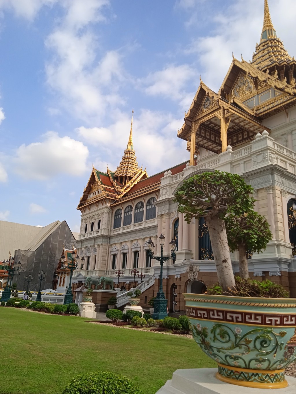 Sawadee Thailand: A Journey Through Culture, Cuisine &&nbsp;Chaos